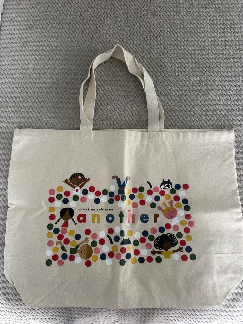 BNWT Canvas Tote Bag in Cream with Colorful Dot Print